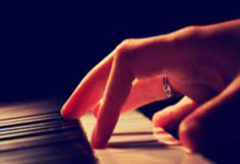 开股票账户流程:如何用手机买股票-警告声四起！社媒软件CEO：人工智能领域正在形成“风险投资泡沫”